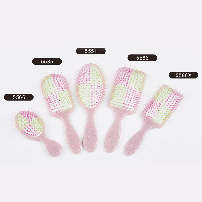 5pcs Plastic hair brush with colorful pins
