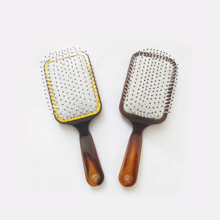 Hair straightening brush