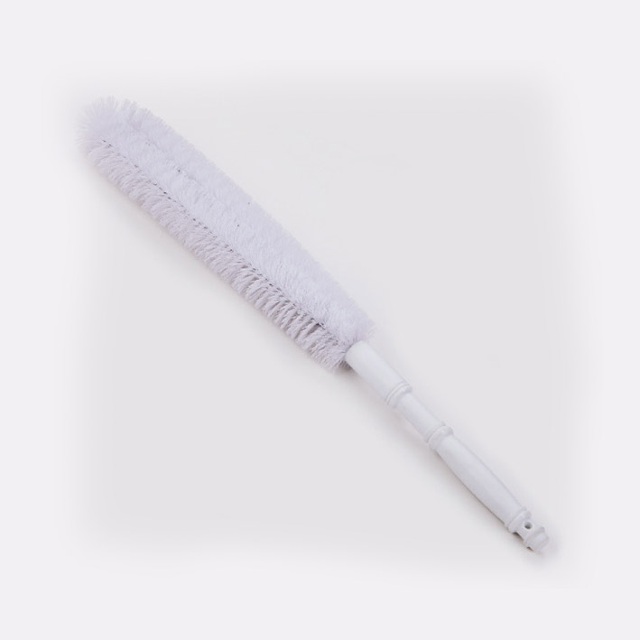 White cleaning brush	