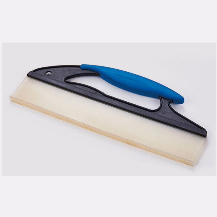 Silicone water blade