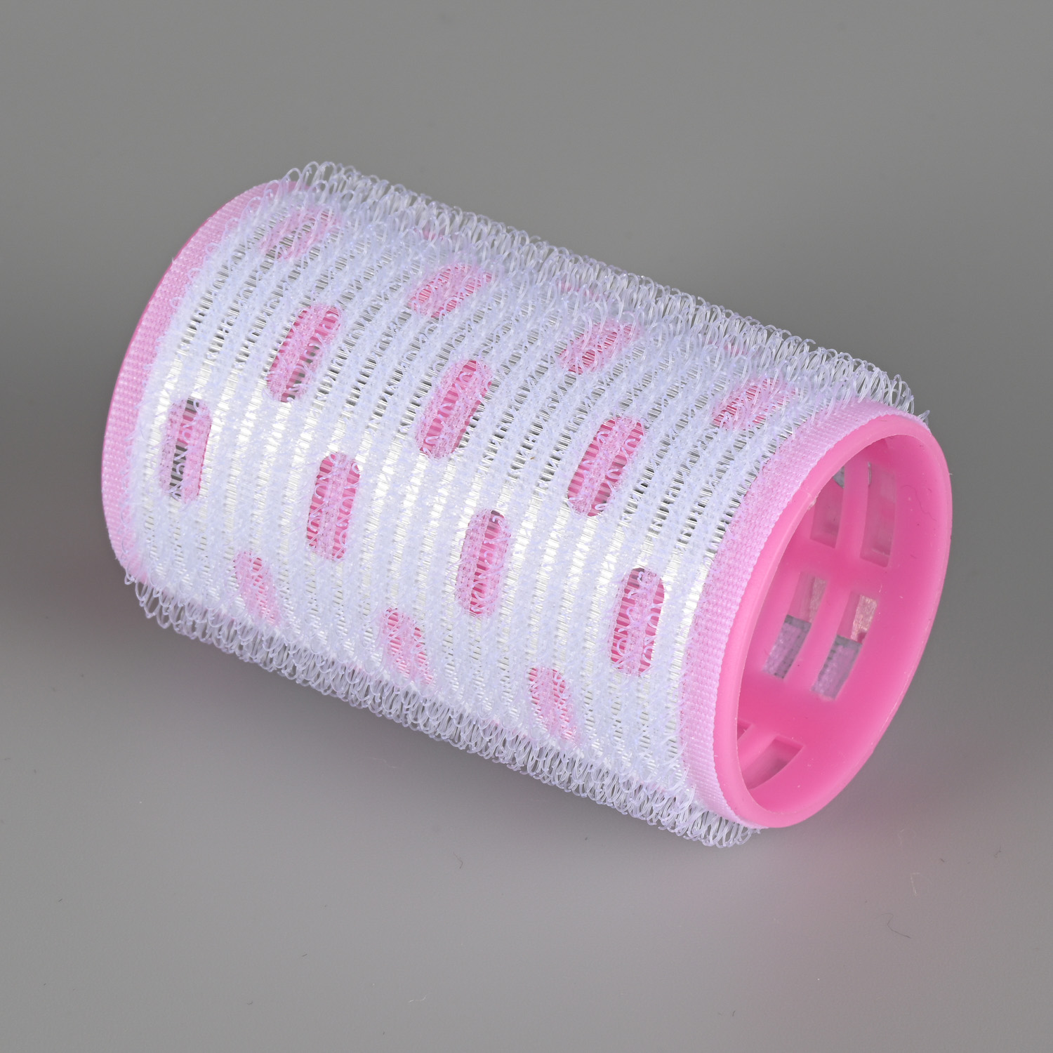Plastic core with aluminium velcor hair roller